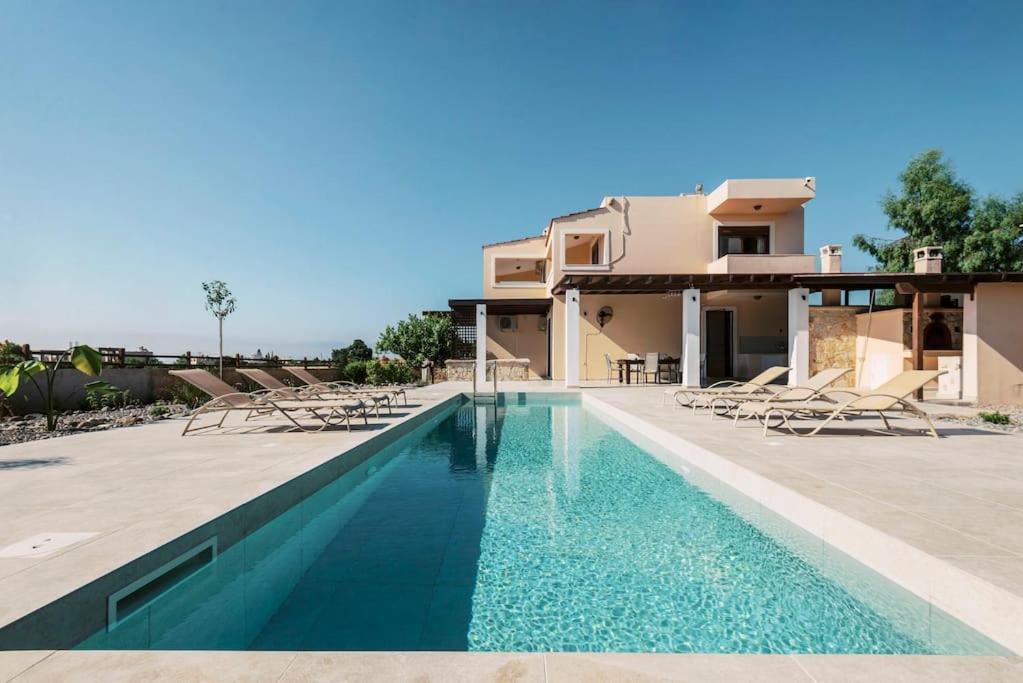 Villa Maribia With Private Pool Gennadi Luaran gambar